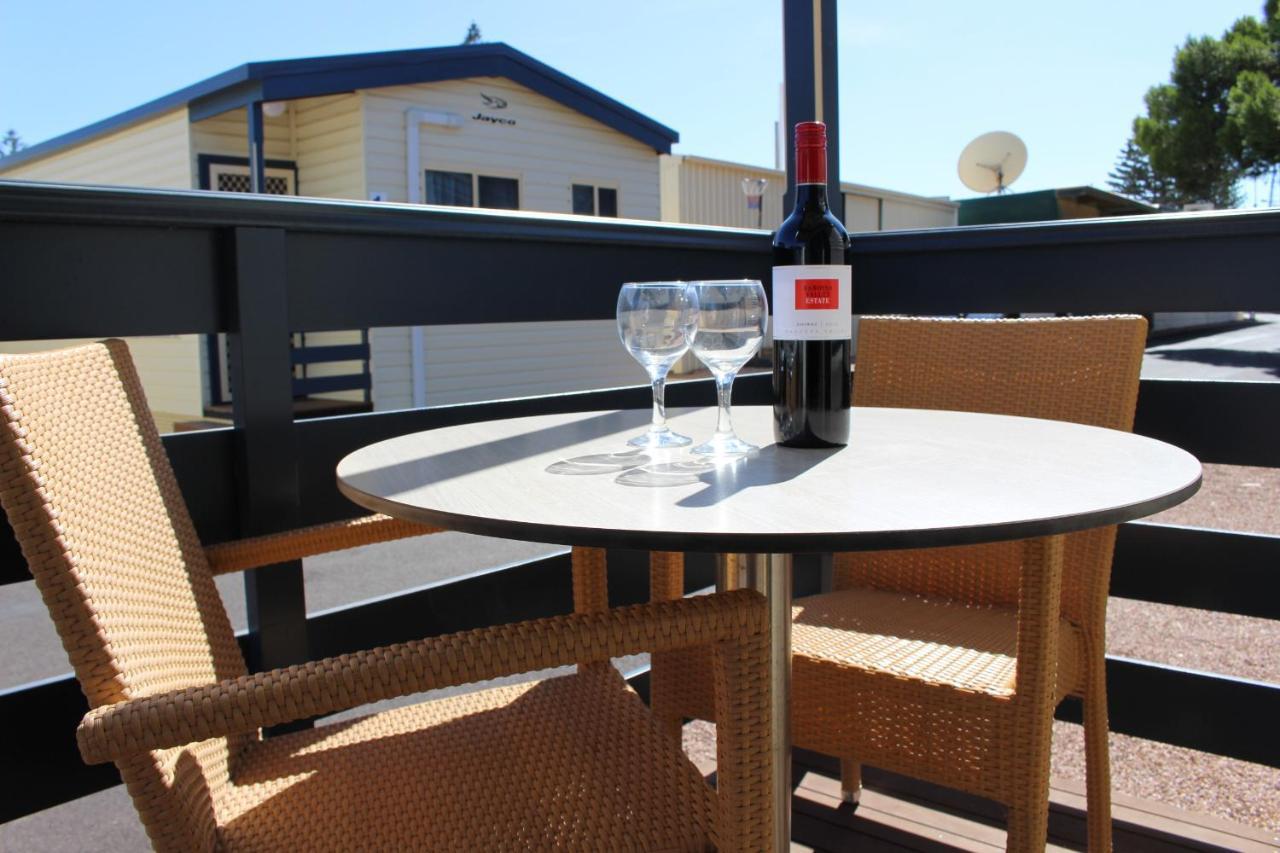 Ceduna Foreshore Caravan Park Экстерьер фото